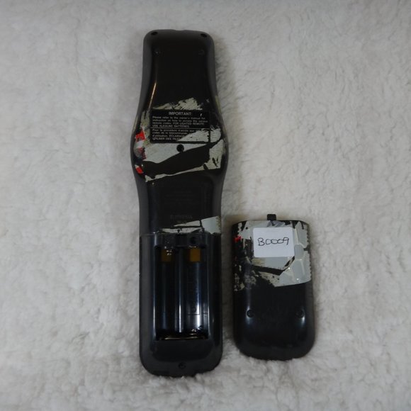 PANASONIC TV, CBL, DSS, VCR, RCVR, CD, AUX, LD REMOTE CONTROL - Picture 4 of 4